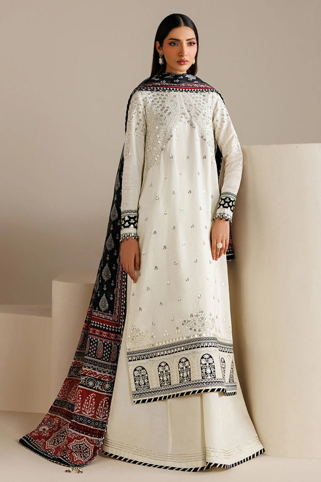 Jazmine - Embroidered Raw Silk