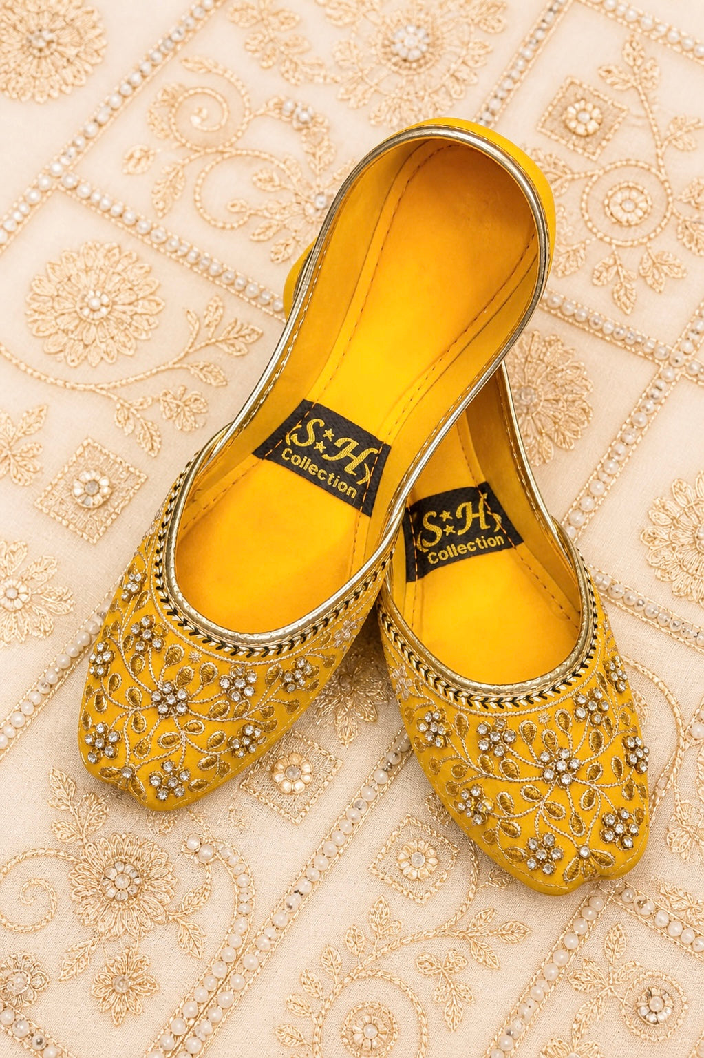 Noor-e-Zard Khussa